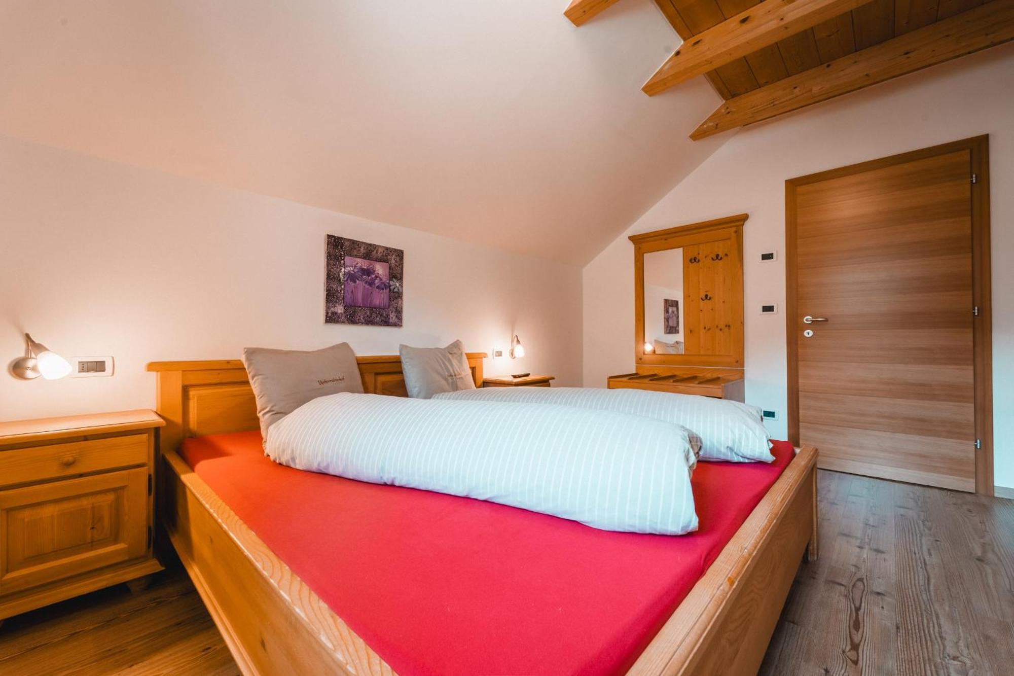 Almresidenz Unterrain -1 Km By Car Distance Slopes Kronplatz Farm stay *