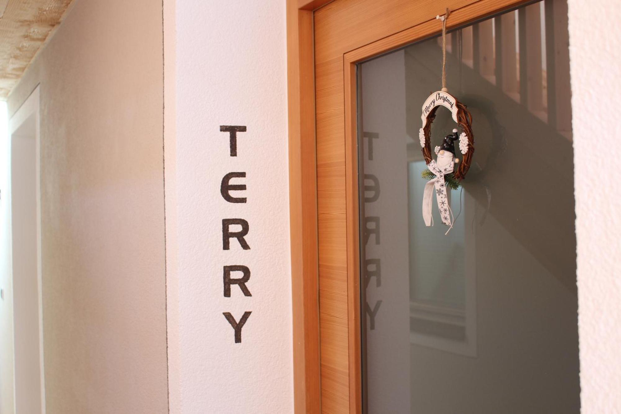 Farm stay Almresidenz Unterrain -1 Km By Car Distance Slopes Kronplatz